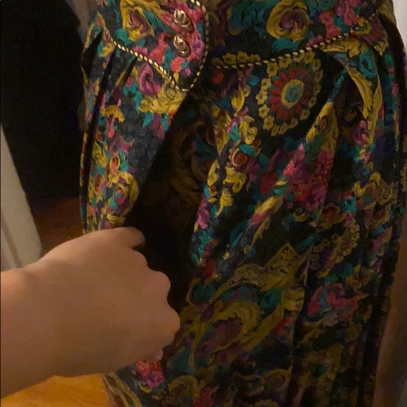 Vintage High Waisted Paisley Skirt - Picture 4 of 5